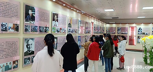 //www.iqx8888.com/HdUpFile/2019-3/20190312084315408.jpg